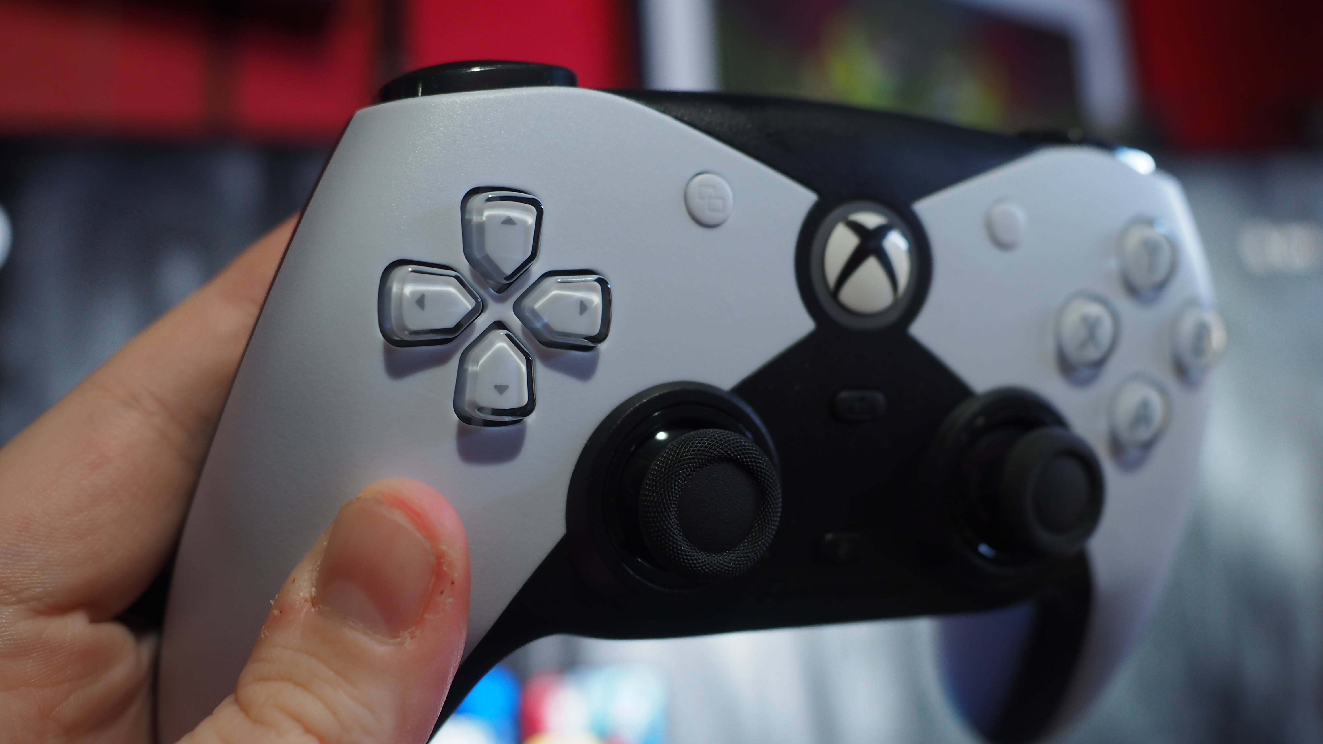 Photographs of the Hyperkin 'Competitor' controller