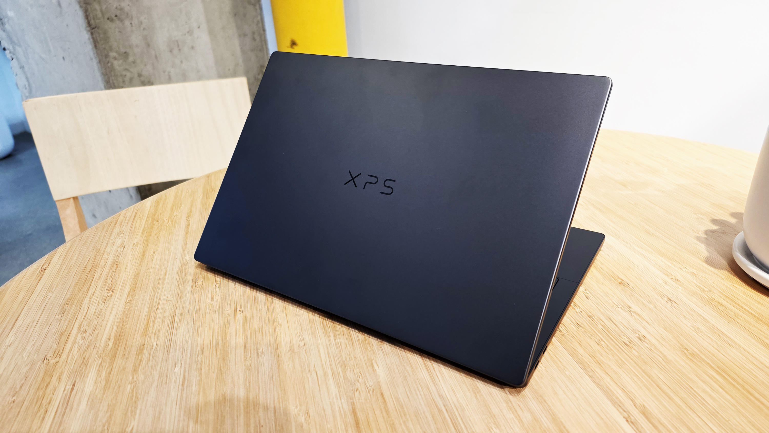 Close up image of the new Dell XPS 14 for 2026.
